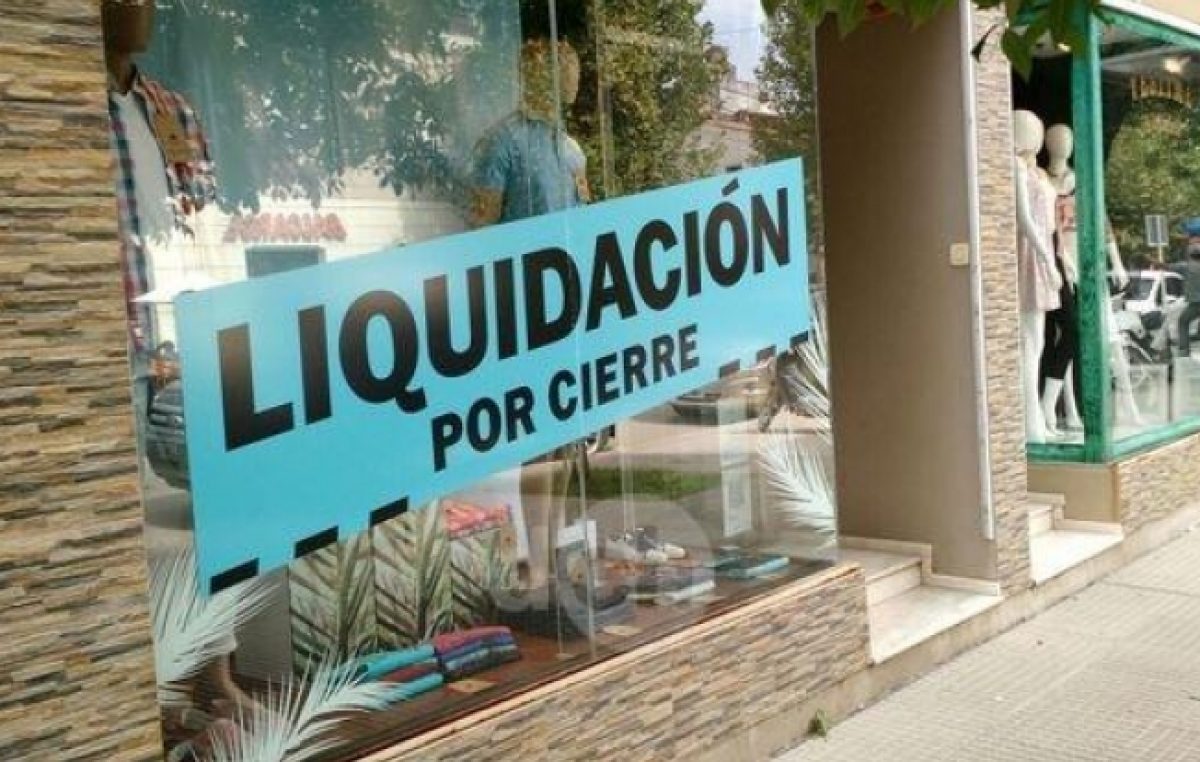 Resistencia: Se incrementa el cierre de locales de ropa por la crisis económica