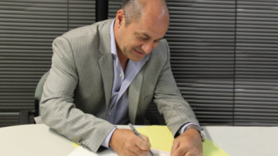 El intendente de Ensenada le dio un 30% a los municipales y tildó a Vidal de «improvisada»