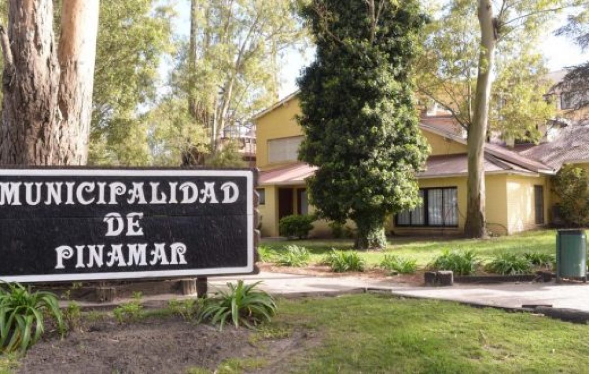 Pinamar: municipales marcharon contra Yeza, que no mejora la oferta salarial