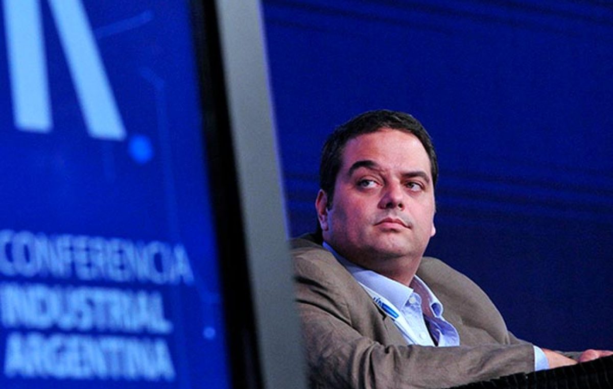 Por qué les apuntan a las paritarias