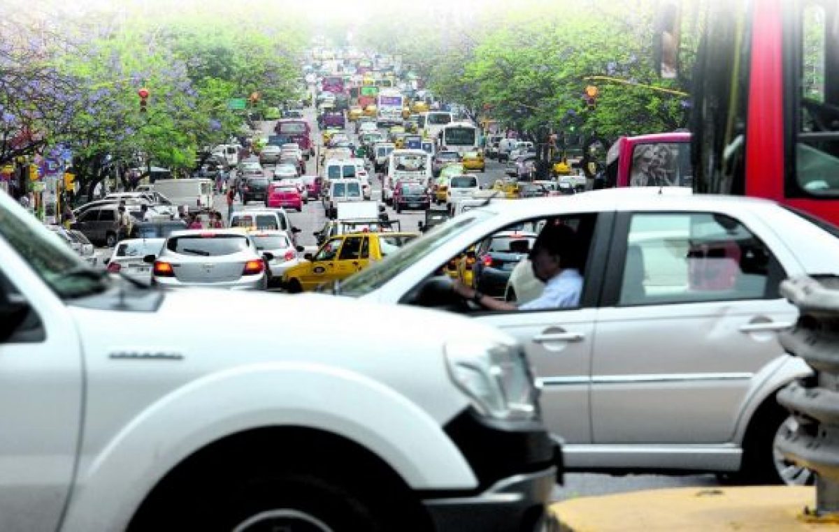 En 10 años, Córdoba duplicó la cantidad de vehículos