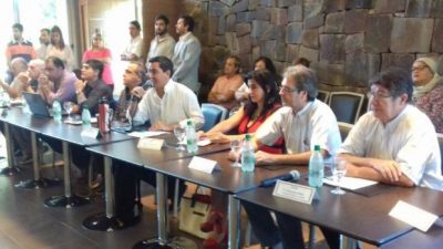 La Provincia de Misiones reunió a todos los municipios para avanzar en estrategias para desarrollar el turismo