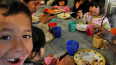 Alerta en Comedores y fundaciones ante el incremento de la pobreza