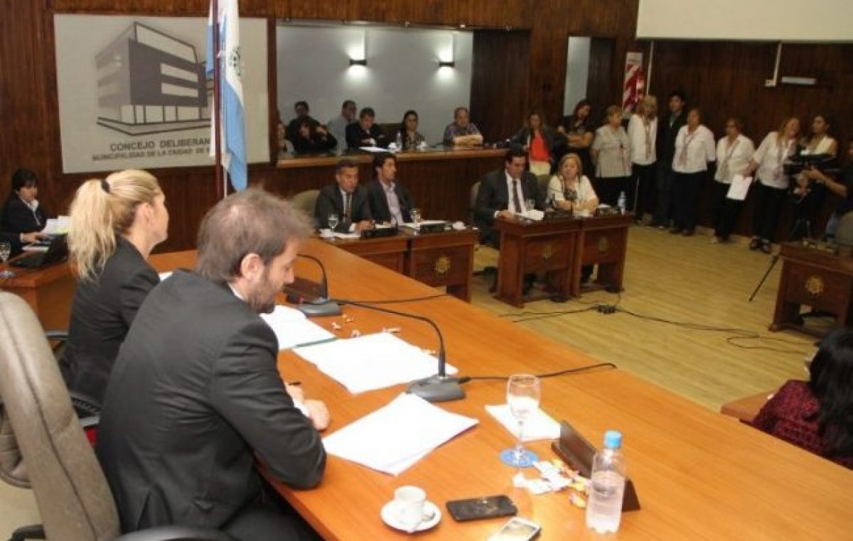 Puja y operaciones políticas para tratar una ordenanza clave en San Juan