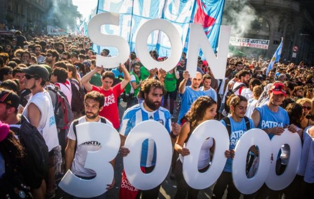 «Fue un acto opositor»: la respuesta del Gobierno a la masiva marcha por el Día de la Memoria