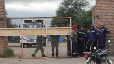 Precarizados piden estabilidad laboral a la Municipalidad de Catamarca