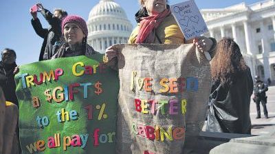 Revés para el plan de salud de Trump
