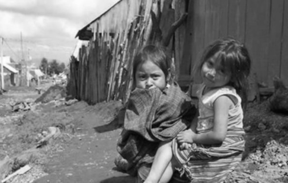Números alarmantes: casi la mitad de niños y niñas de Argentina es pobre