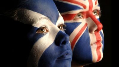 Cataluña mira a Escocia