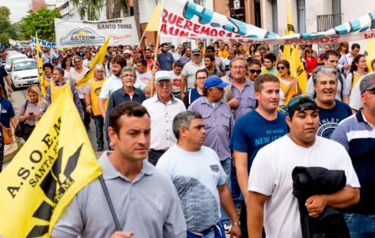 Multitudinarias concentraciones de FESTRAM en Santa Fe y Rosario
