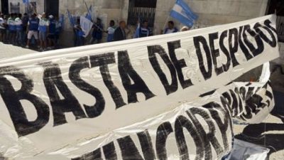 Desempleo: El conurbano y Rosario, arriba de 9