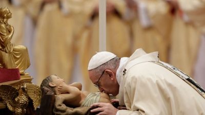 Francisco criticó la «dramática desigualdad entre quien tiene demasiado y quien no tienen nada»