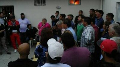 Municipales de Paraná realizan retención de servicios