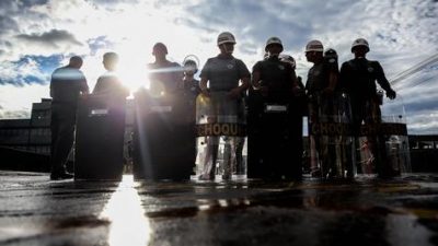 La Justicia brasileña prohíbe huelgas de la policía