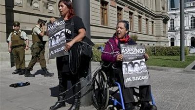 Protestan en Chile por beneficios a criminales de la dictadura
