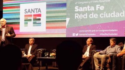 El gobernador cerró el cuarto Congreso Santa Fe, Red de Ciudades
