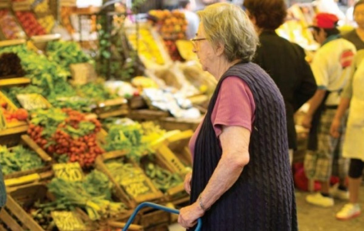 El 38% de los adultos mayores no llega a fin de mes, la mayoría vive en el conurbano