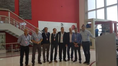 Intendentes justicialistas toman la agenda de la industria nacional y se alinean a Randazzo