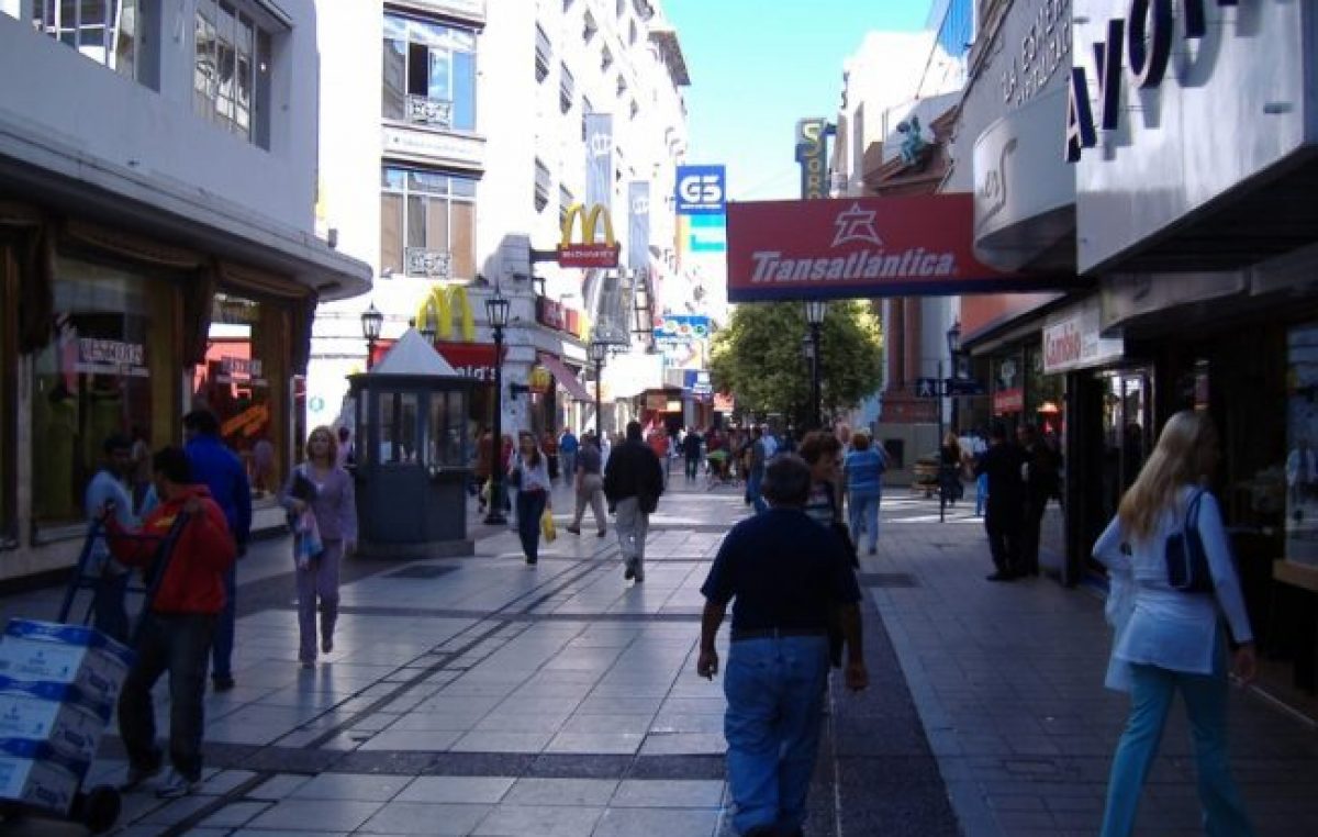 Una política devastadora: en Rosario cerraron 500 comercios en un año