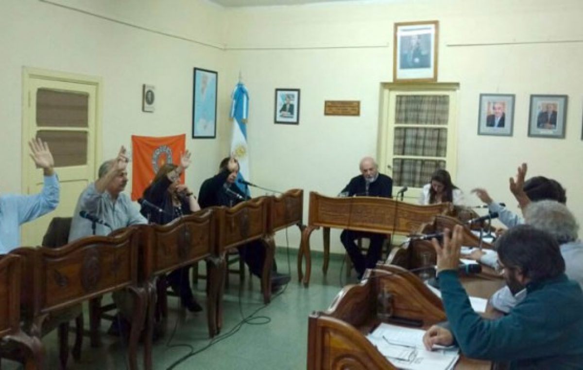 Esquel: Aprueban suspensión al concejal Parisi y comisión investigadora definirá si será destituido