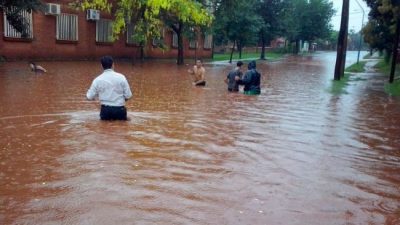 El drama del agua ahora llegó al Litoral