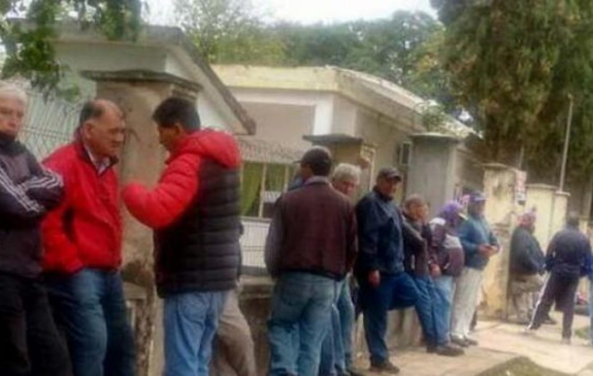 Municipales de Frías piden que les abonen los $2.500 anunciados
