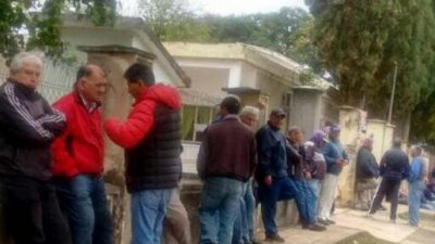 Municipales de Frías piden que les abonen los $2.500 anunciados