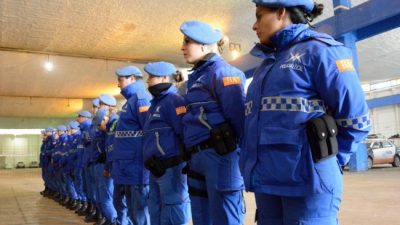 Mar del Plata: Arroyo quiere equipar a la policía con esposas, bastones y gas pimienta