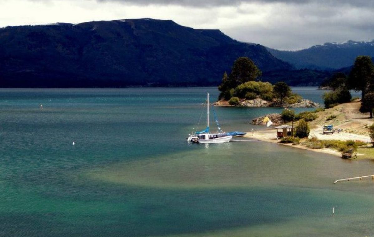 Villa Pehuenia, el paraíso entre araucarias