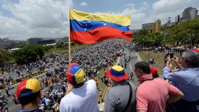 Quinto día de protestas masivas y represión en Venezuela: 200 heridos