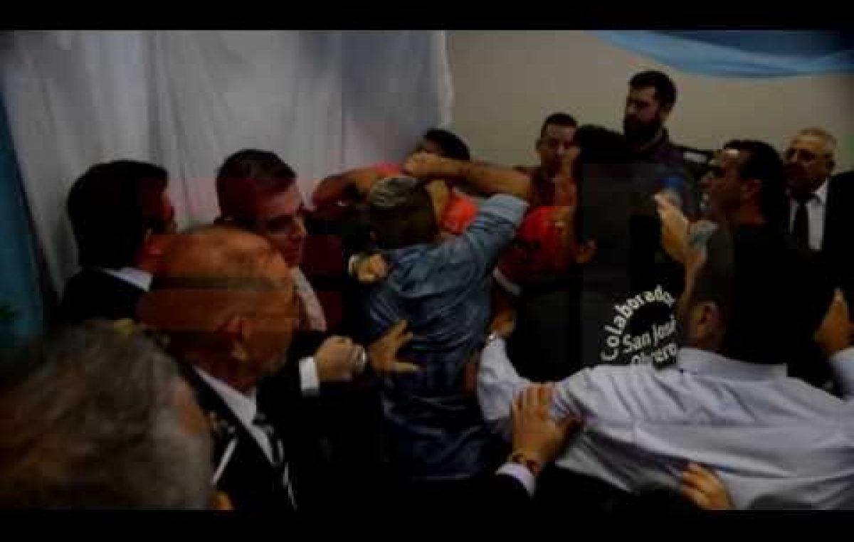 Trompadas en la apertura de sesiones de La Matanza entre referentes del PRO y el PJ