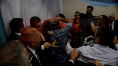 Trompadas en la apertura de sesiones de La Matanza entre referentes del PRO y el PJ