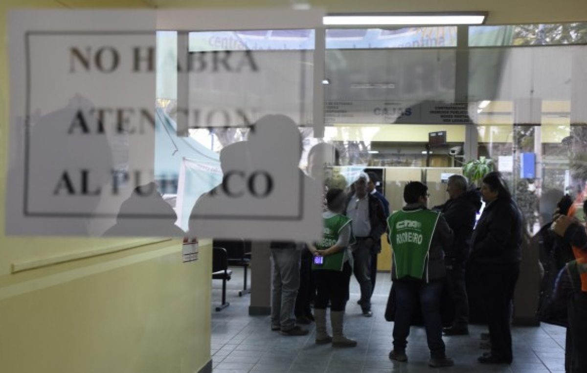 Los municipales de Roca rechazaron una suba del 18%