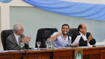 Mussi anunció un aumento del 30% para los municipales de Berazategui