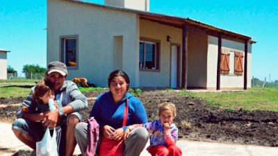 Se construyen más de 3.000 nuevas viviendas rurales en Entre Ríos