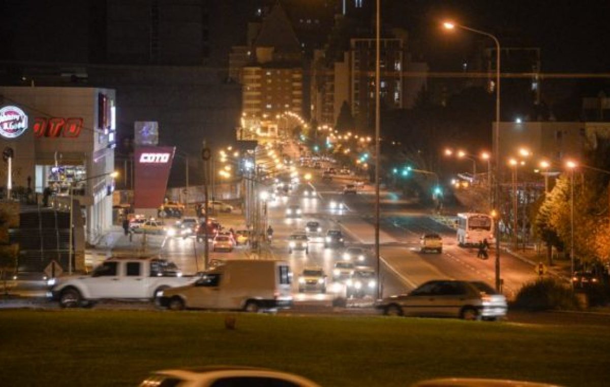 Con luz led, la Muni de Neuquén busca ahorrar un 50% de energía