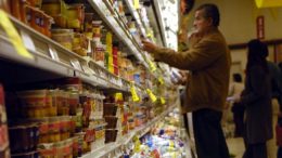El consumo cayó un 10% en las ciudades petroleras de Neuquén