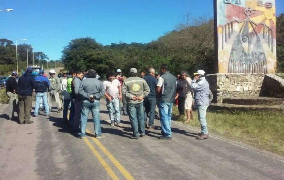 El Alto; SOEM sostiene el paro, acuerdo en otras localidades catamarqueñas