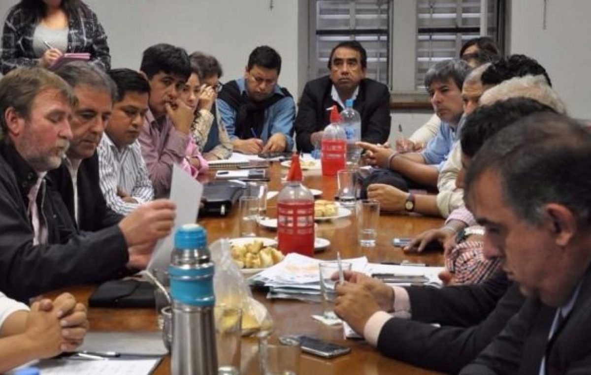 Diputados se reunieron ayer con intendentes jujeños