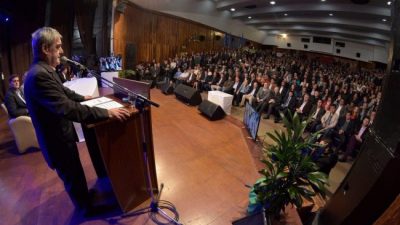 Chubut: La Cumbre Ambiental rechazó la central nuclear y la megaminería