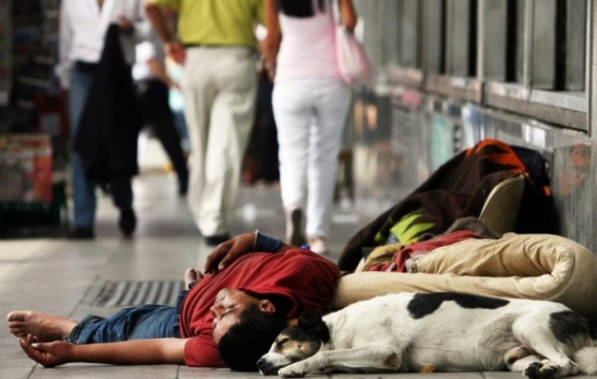 Unas 100 mil personas deben asistir a comedores barriales en el gran Buenos Aires