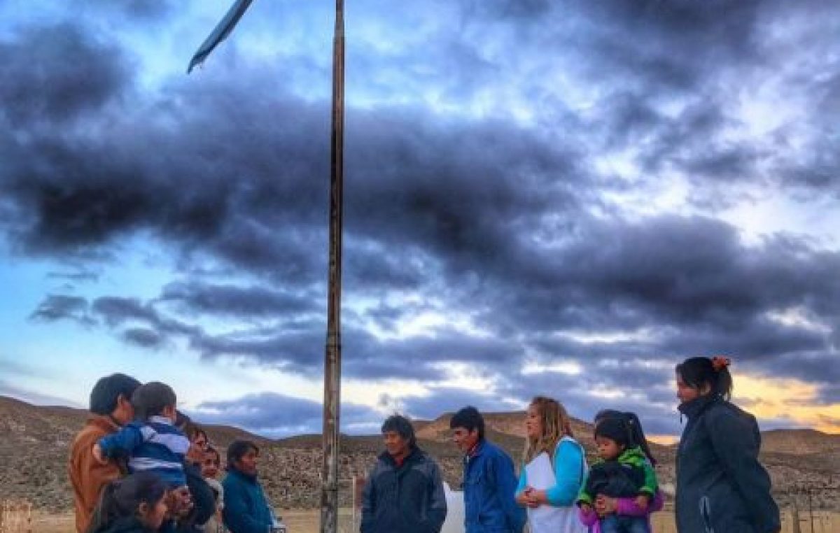 Los vecinos de Río Chico se resisten al cierre de la escuela rural