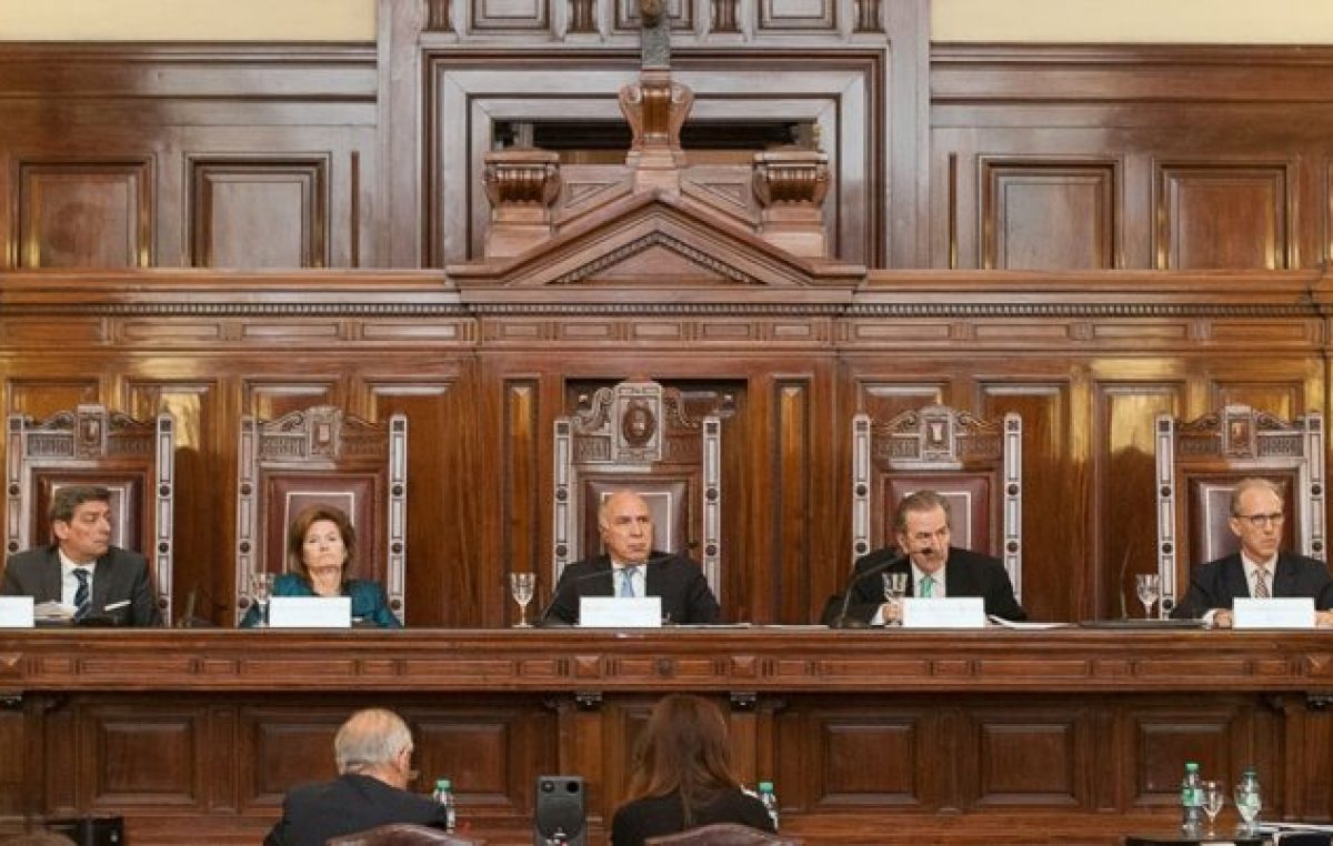 Se multiplican las voces de rechazo ante el fallo del 2×1 a favor de los genocidas