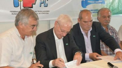 Son empleados municipales cordobeses, pero con diploma de la UNC