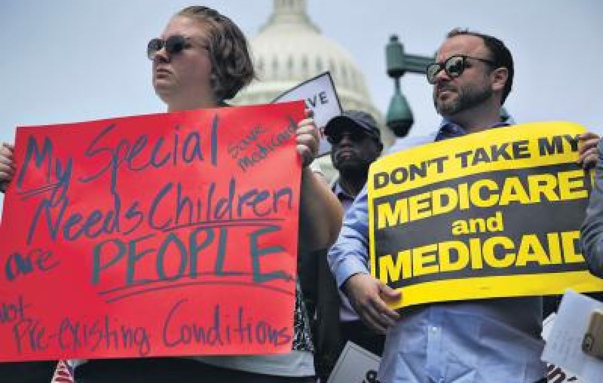 Media sanción para derogar la reforma de salud