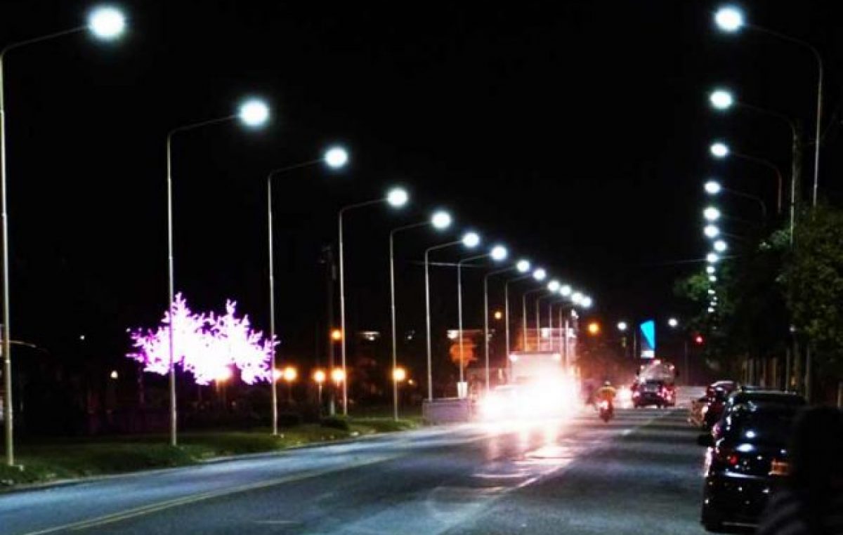 La Provincia y 33 municipios cordobeses se unen para instalar luminarias led