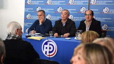 Demócratas buscan cerrar acuerdos en todos los municipios mendocinos