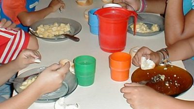 Detrás del marketing de Vidal, la vergonzosa realidad de los comedores de la Provincia