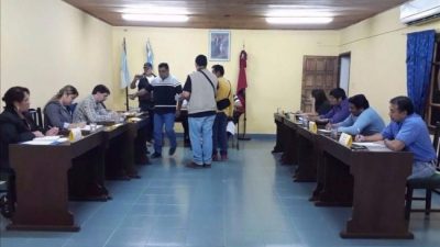 Los concejales de Salvador Mazza siguen el proceso de juicio político al intendente