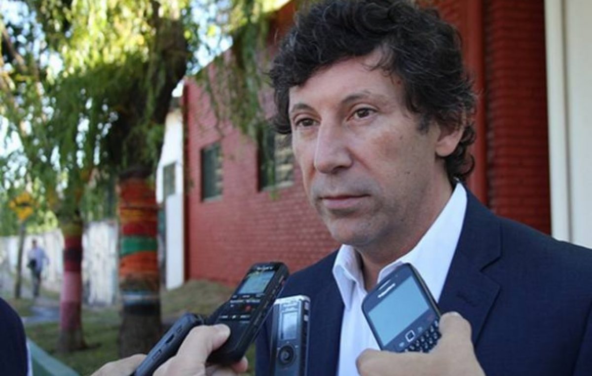 Polémica en San Isidro: Secretario de Seguridad espía a vecinos que organizaban una marcha